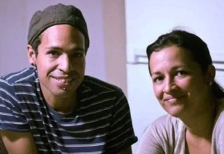 La persecución política y la izquierda enajenada