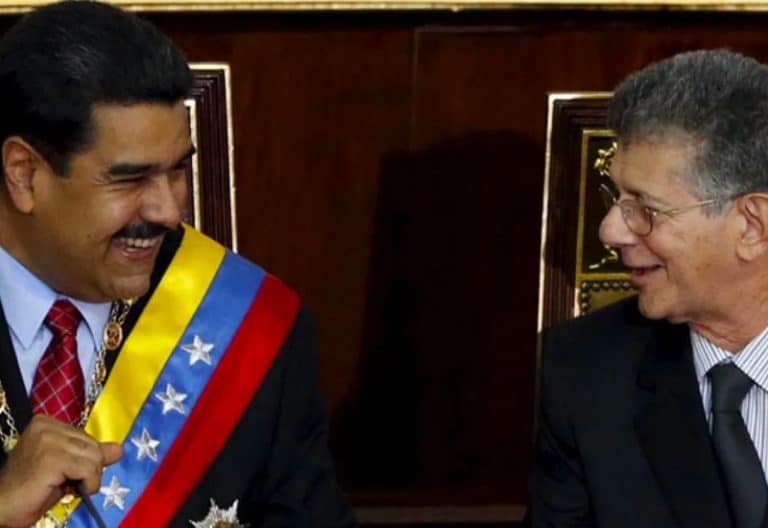 La-degradación-de-la-política