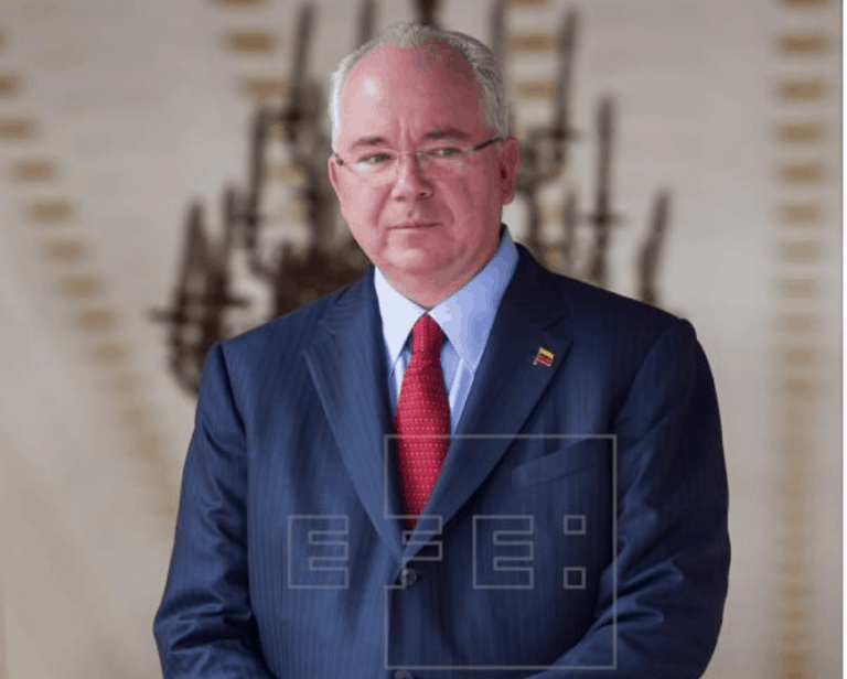 El exministro de Petróleo Rafael Ramírez considera que Maduro llevó a Venezuela a la ruina