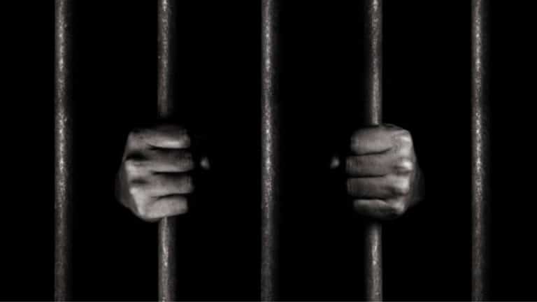 Arreaza: ¿por qué no pides una medida humanitaria para los trabajadores presos en el país?