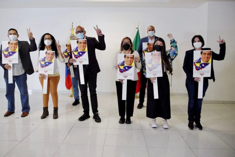 ÁLEX SAAB Y EL DESESPERO DE MADURO