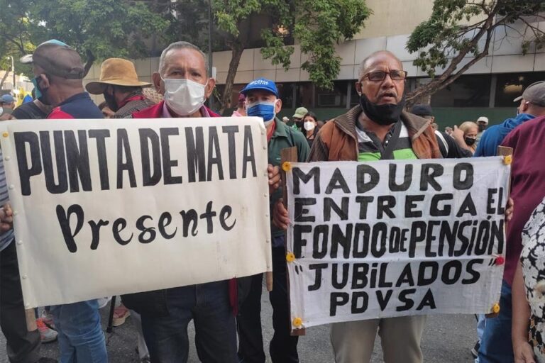 <strong>EL DEBER DE UN REVOLUCIONARIO</strong>
